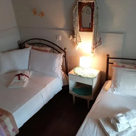 Beautiful Pelion With Spectacular Views Case de vacanță